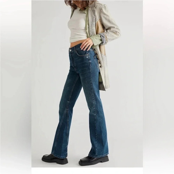 Free People Serafin Mid Rise Slim Boot Cut Jeans - Picture 1 of 5